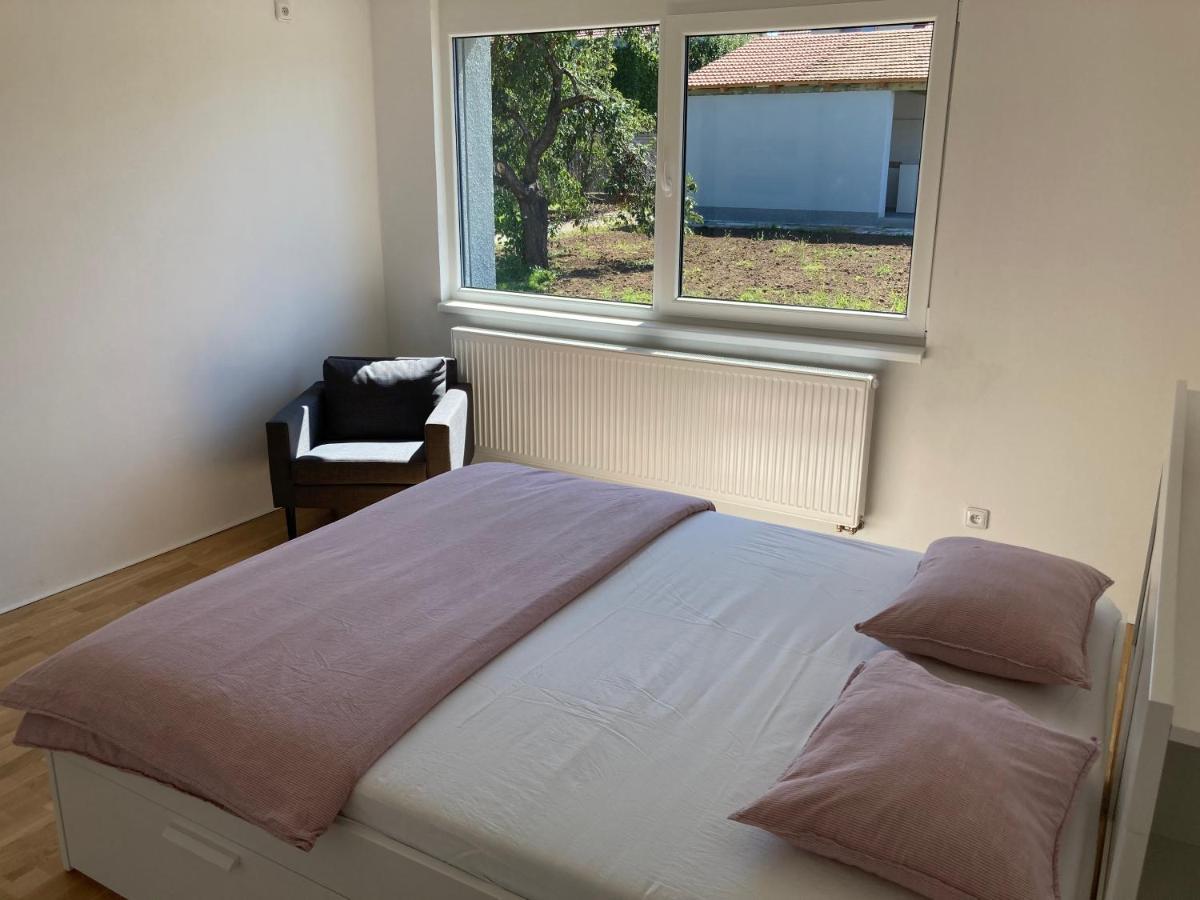 Apartman Maay Hlohovec Bagian luar foto